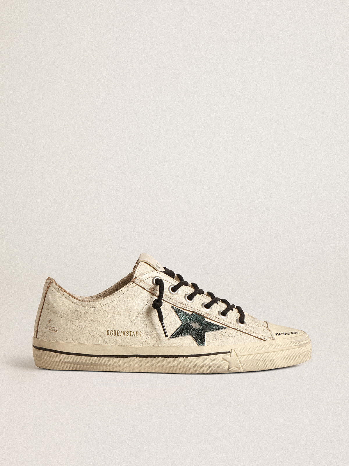 V-Star in glossy leather with metallic green crackle leather star| Golden Goose