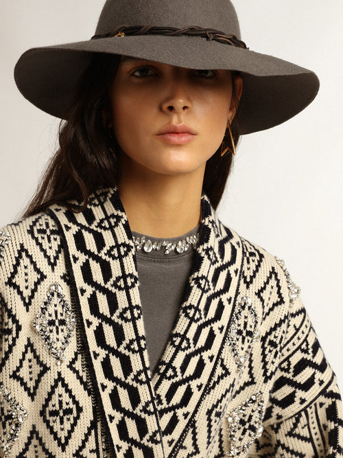 Cardigan in papyrus-colored wool with jacquard motif and crystals| Golden Goose