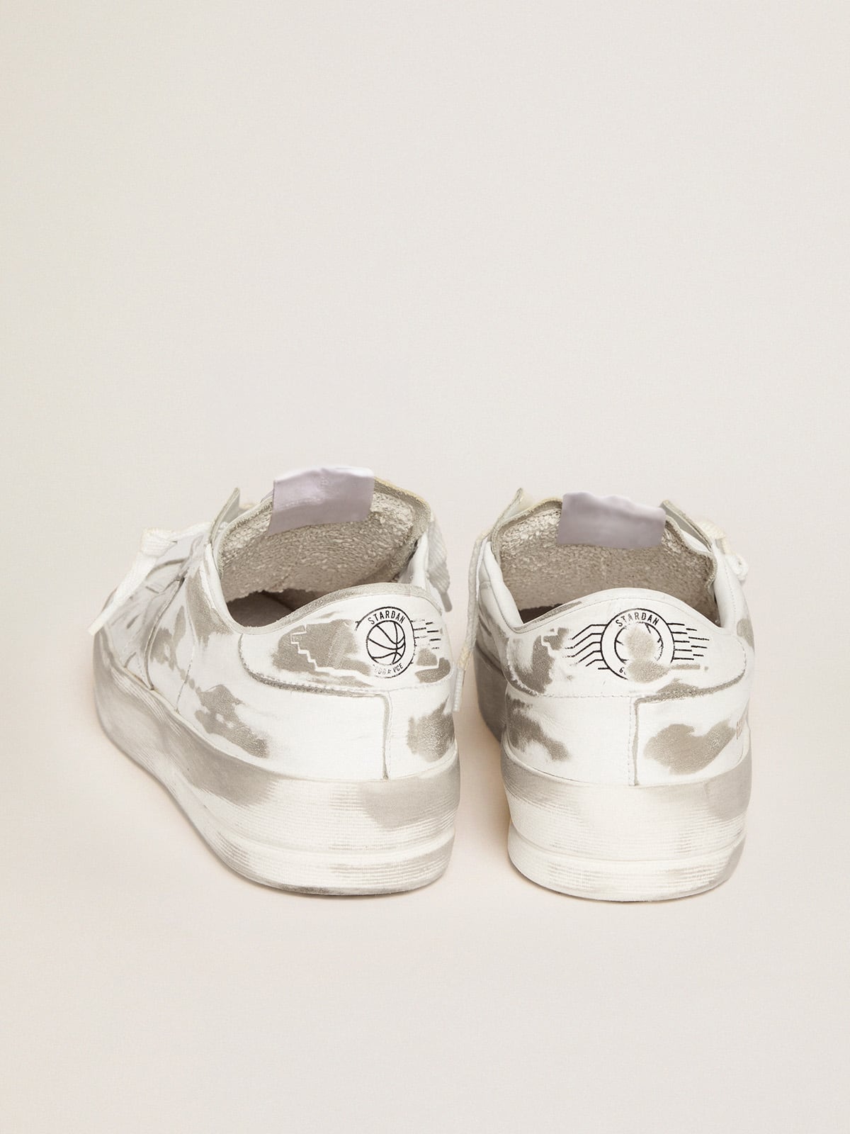 Men's Stardan in white leather with distressed effect| Golden Goose