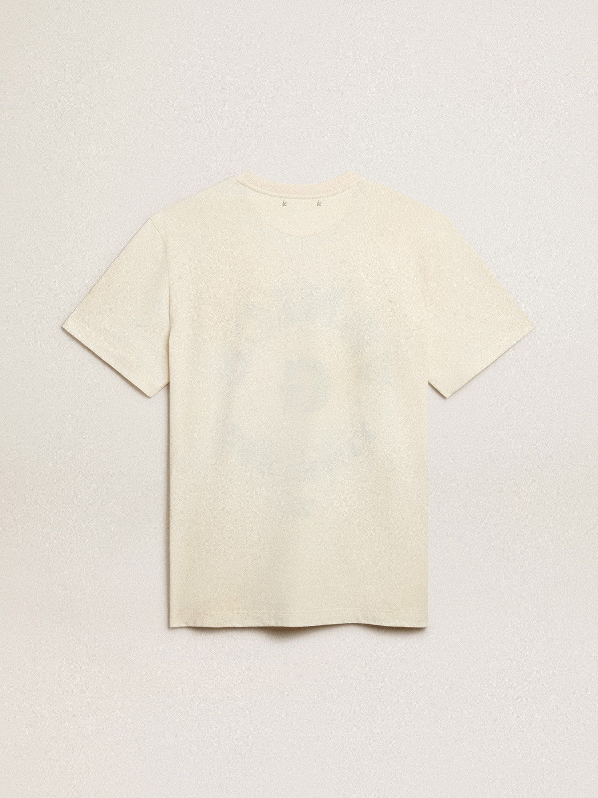 Men's cotton T-shirt in aged white with faded lettering| Golden Goose