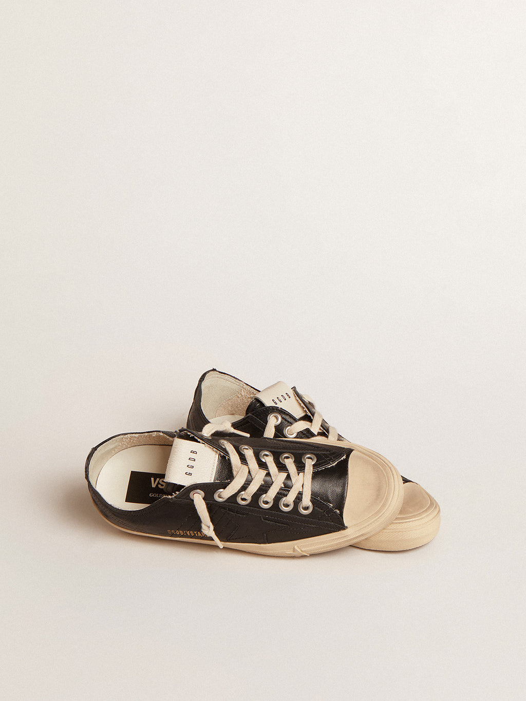 Women's V-Star in black nappa leather with a black leather star| Golden Goose