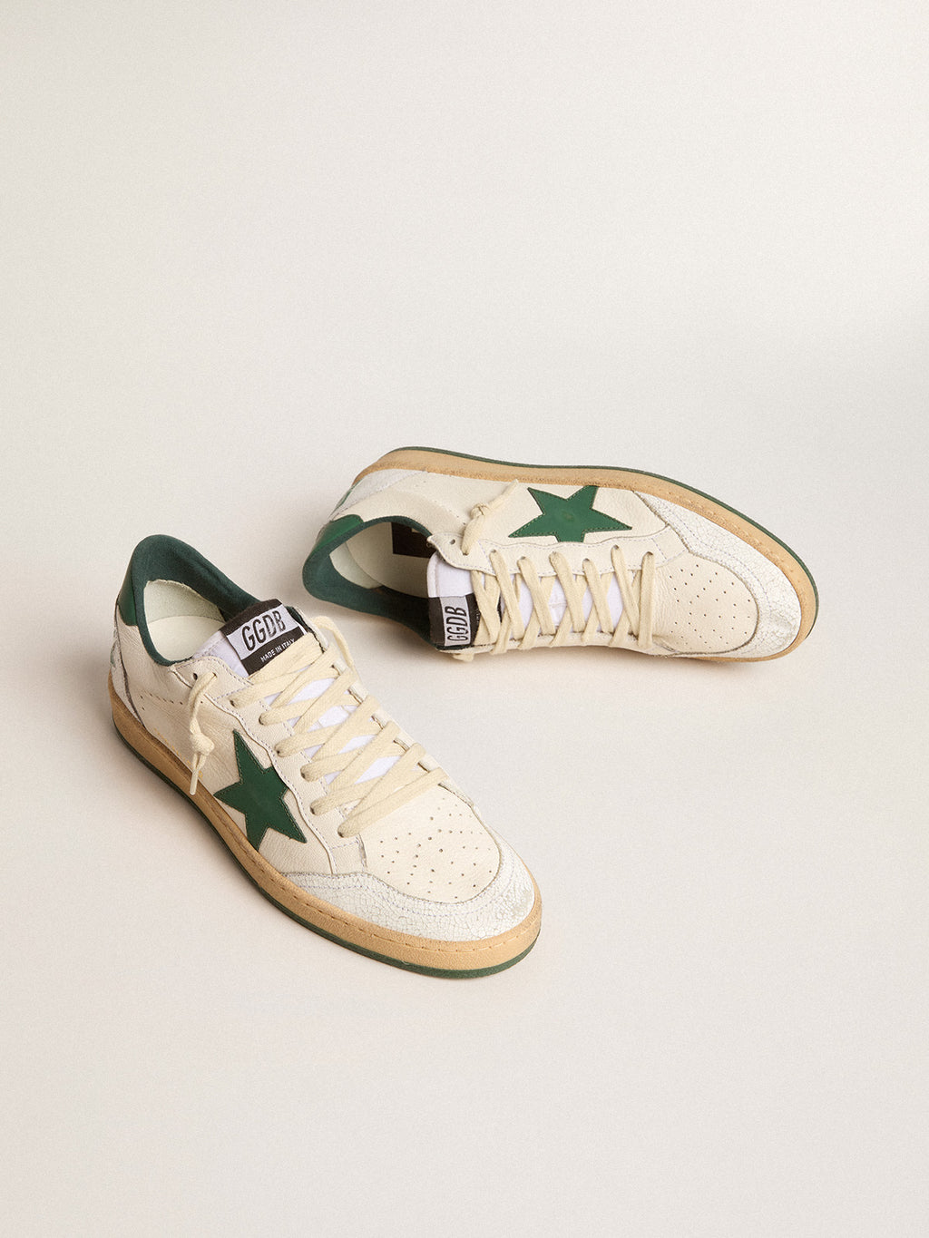 Ball Star Wishes in white nappa leather with green leather star and heel tab| Golden Goose