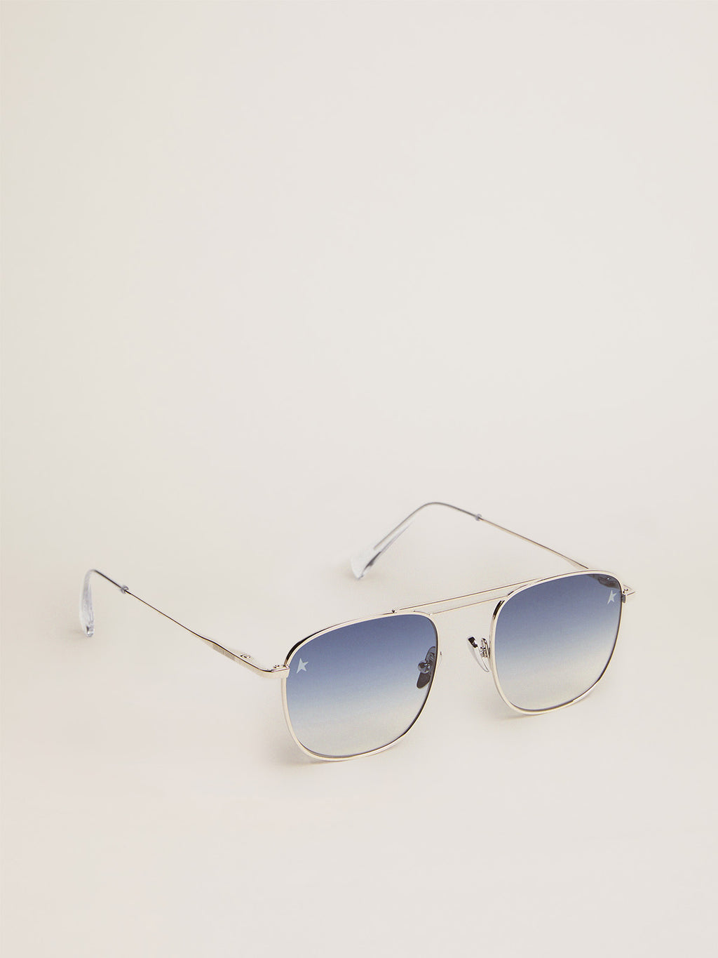 Sunframe Roger aviator model with silver frame| Golden Goose