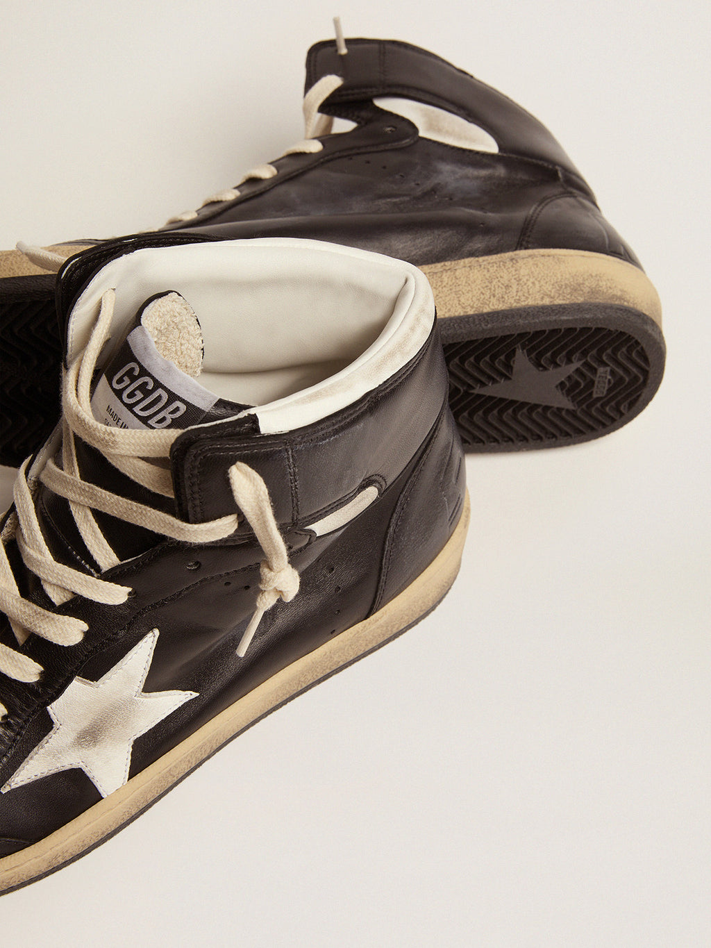 Men's Sky-Star in black nappa with white star| Golden Goose