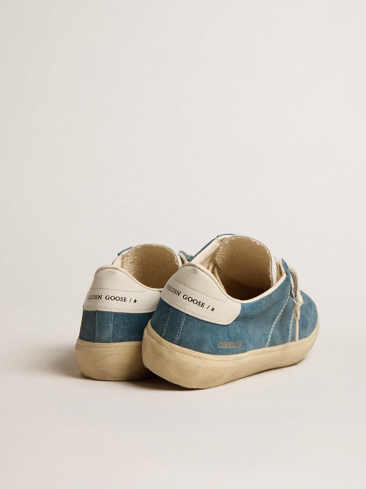 Men's Soul Star in bright blue suede| Golden Goose