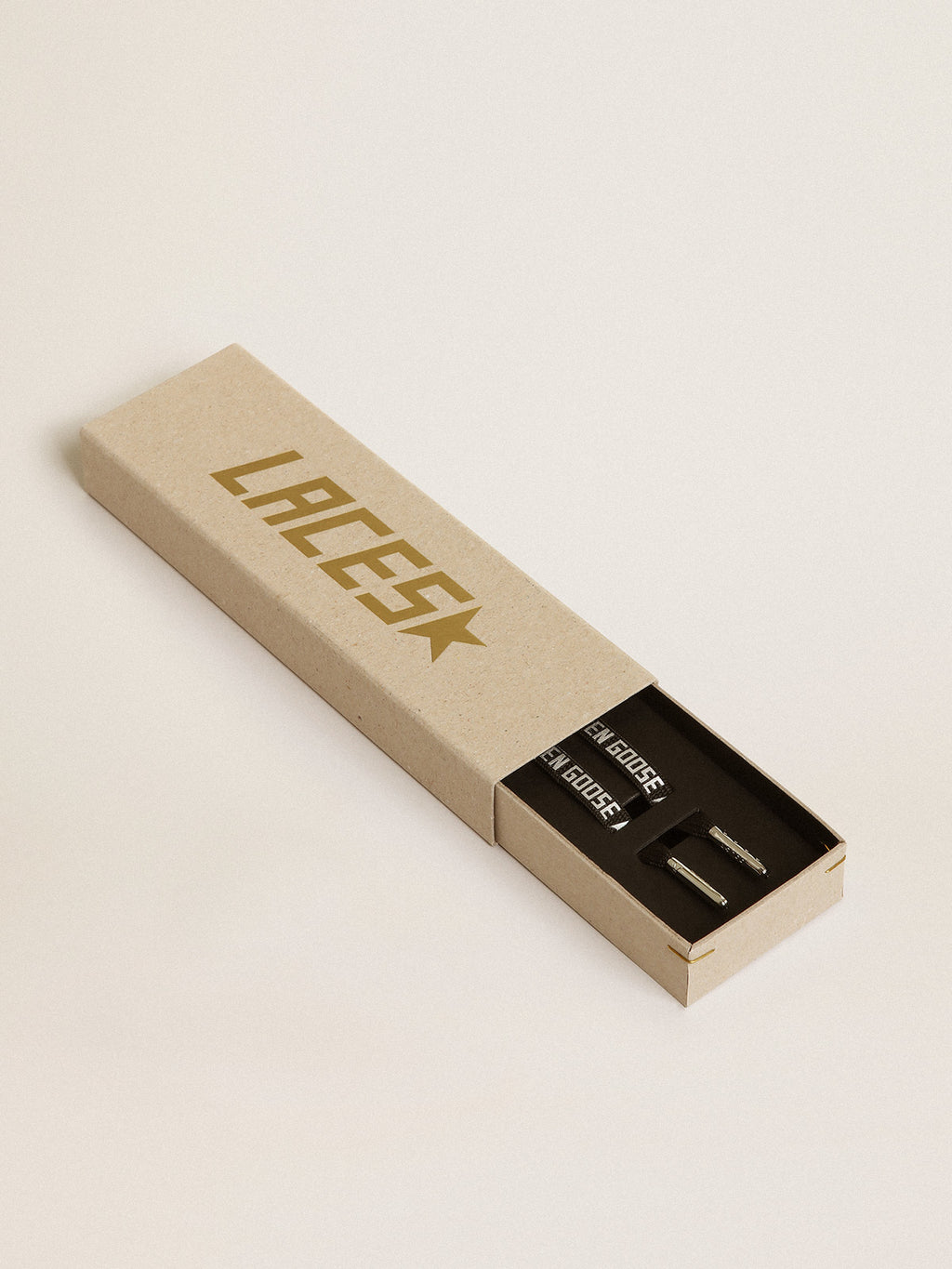 Black cotton laces with contrasting silver-colored logo| Golden Goose