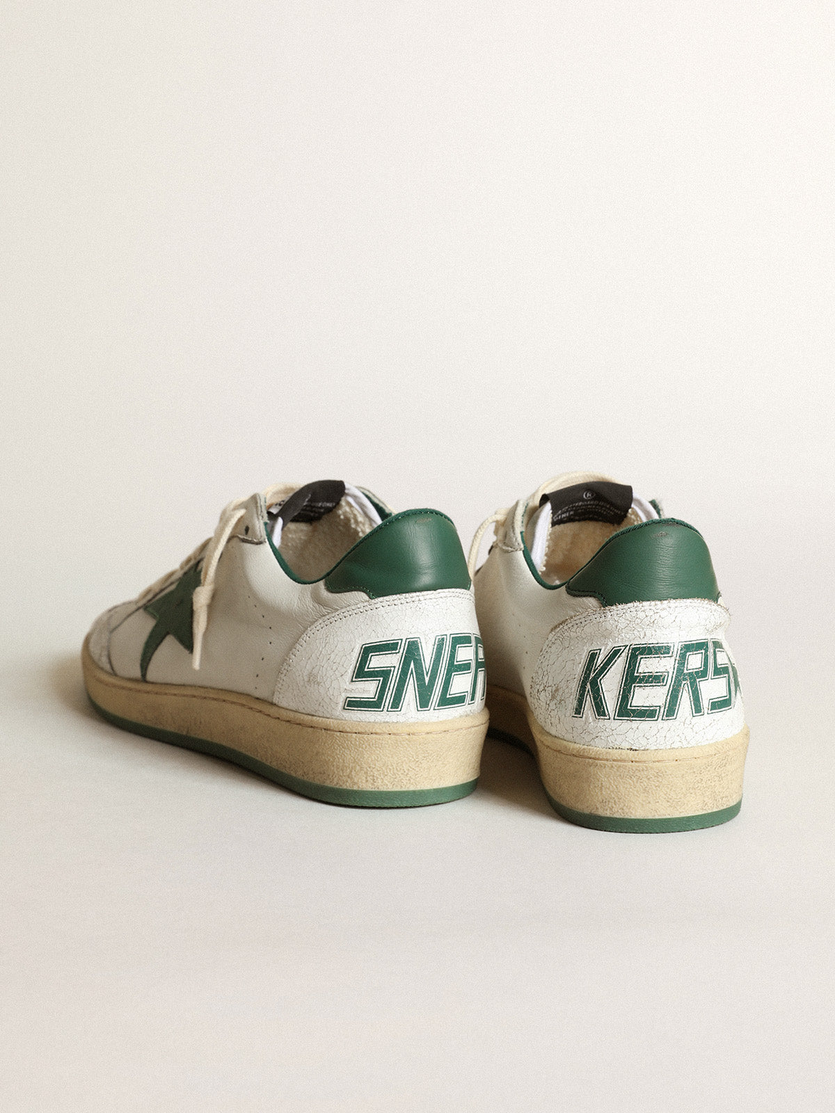 Women's Ball Star in white nappa leather with green leather star and heel tab| Golden Goose