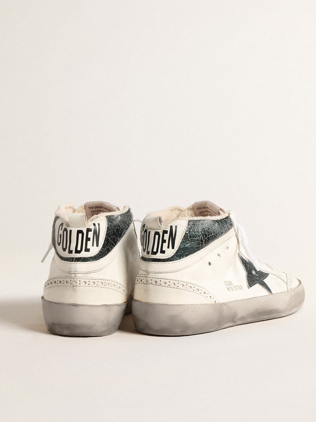 Mid Star with green metallic leather star and white flash| Golden Goose