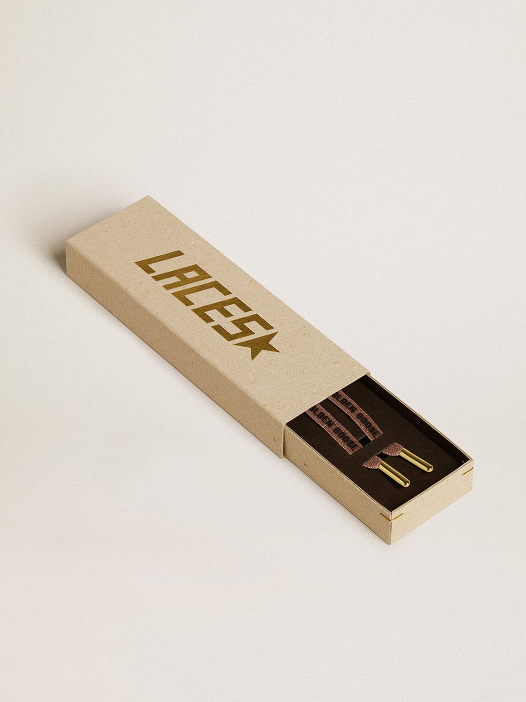 Salmon pink Lurex laces with contrasting black logo| Golden Goose