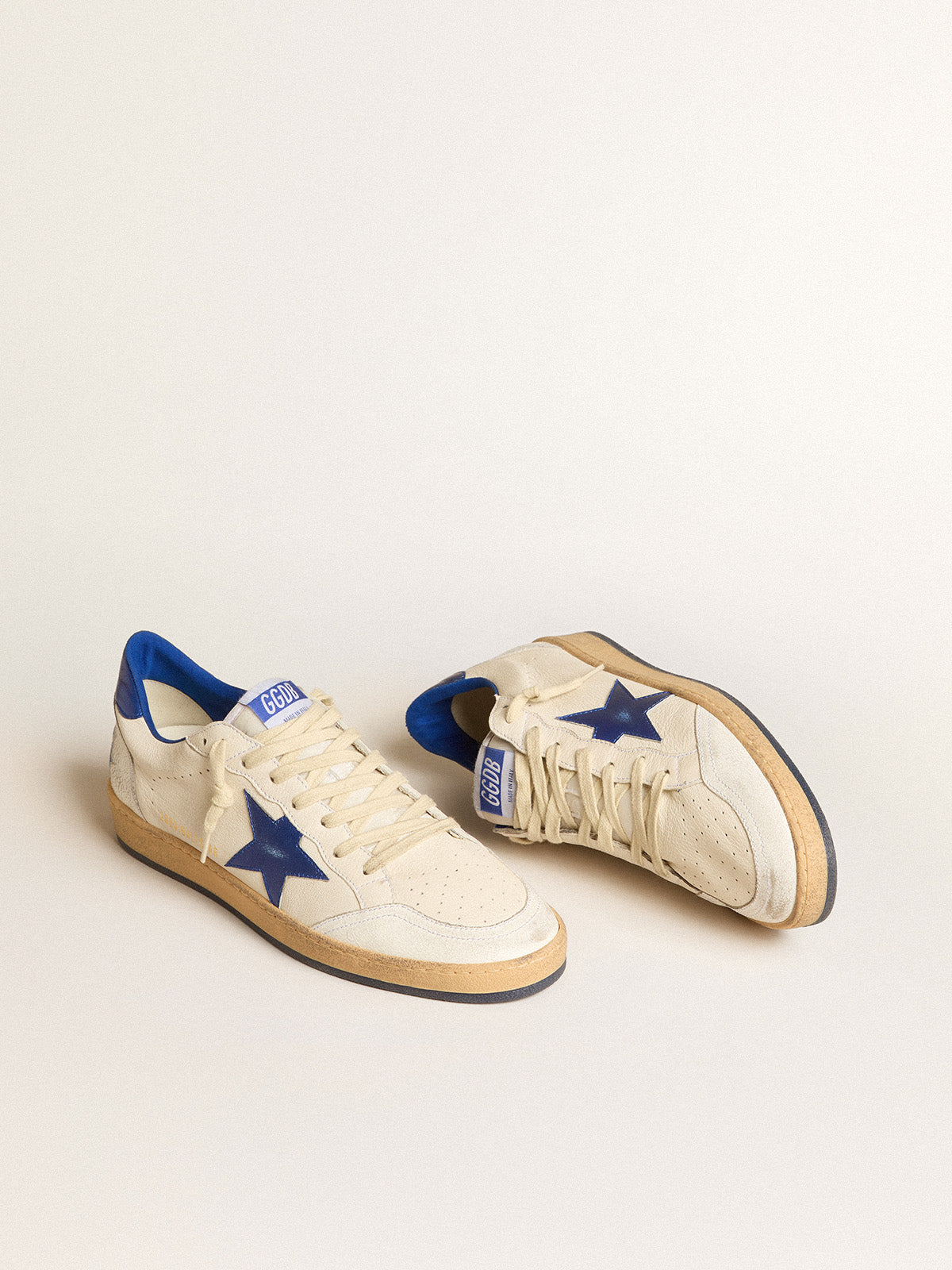 Women's Ball Star Wishes in white nappa leather with bright blue star and heel tab| Golden Goose