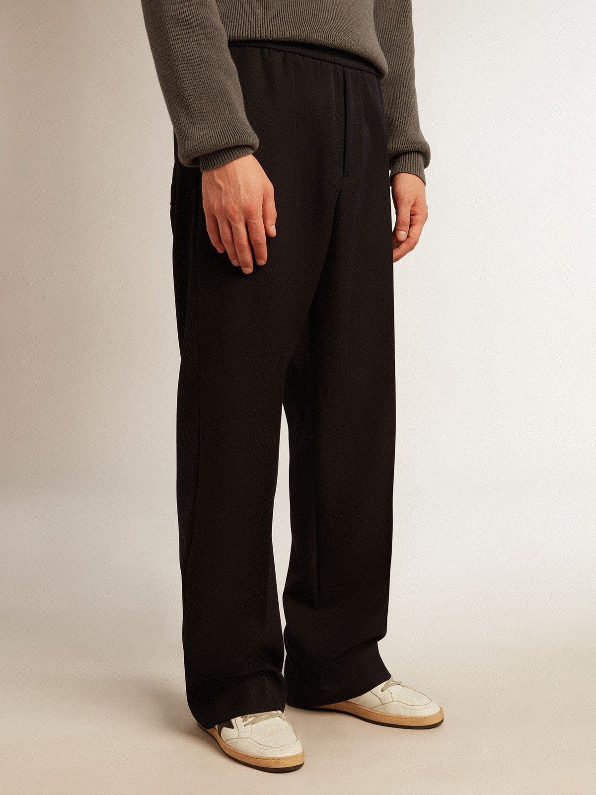 Men's wide leg pants in dark blue wool| Golden Goose