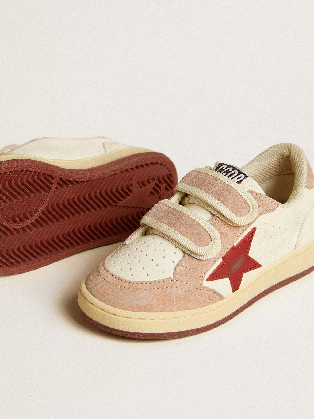Ball Star Junior in nappa with nappa star and pink suede heel tab| Golden Goose