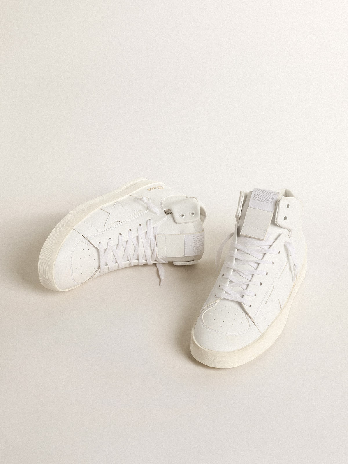 Men's bio-based Mid-Stardan with white star and heel tab| Golden Goose