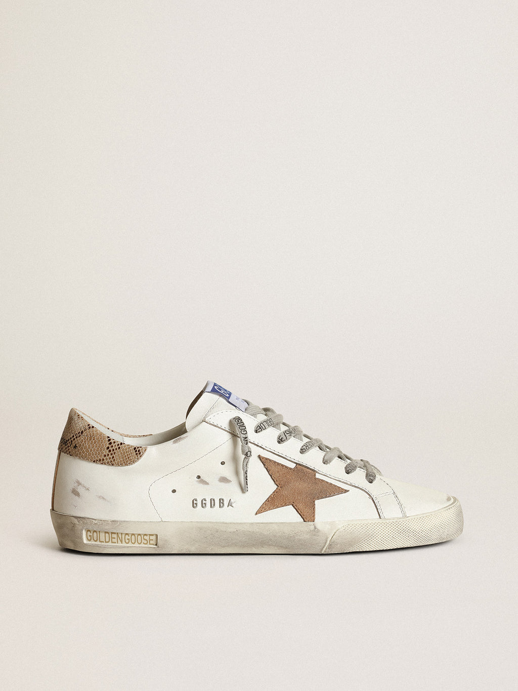 Super-Star with a tobacco suede star and beige heel tab| Golden Goose