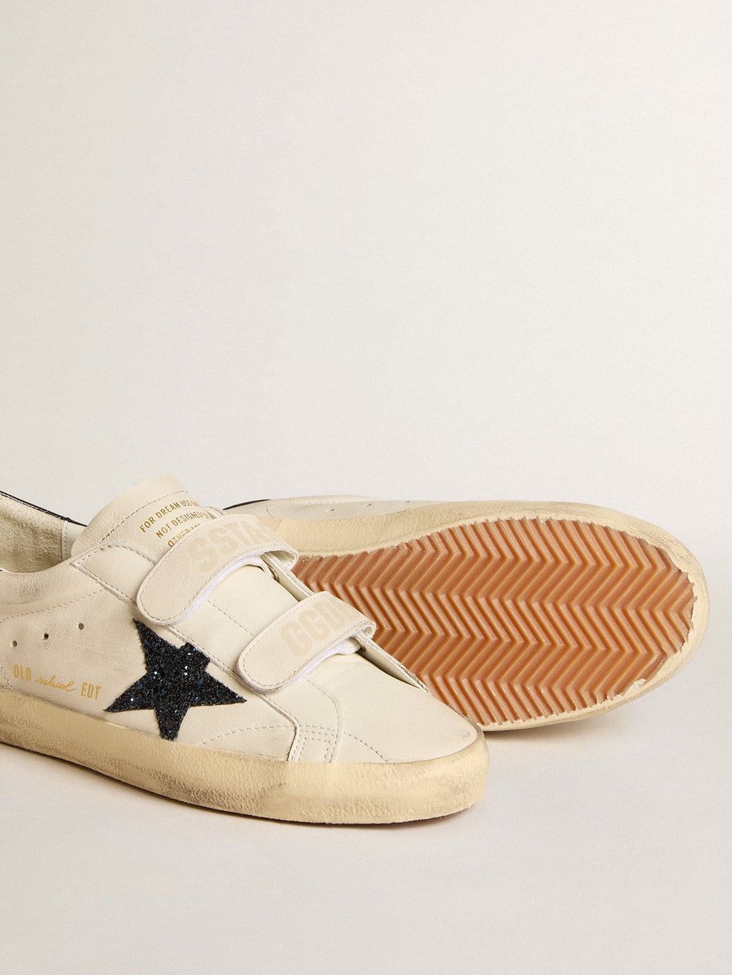 Women's Old School in leather with blue glitter star and blue leather heel tab| Golden Goose