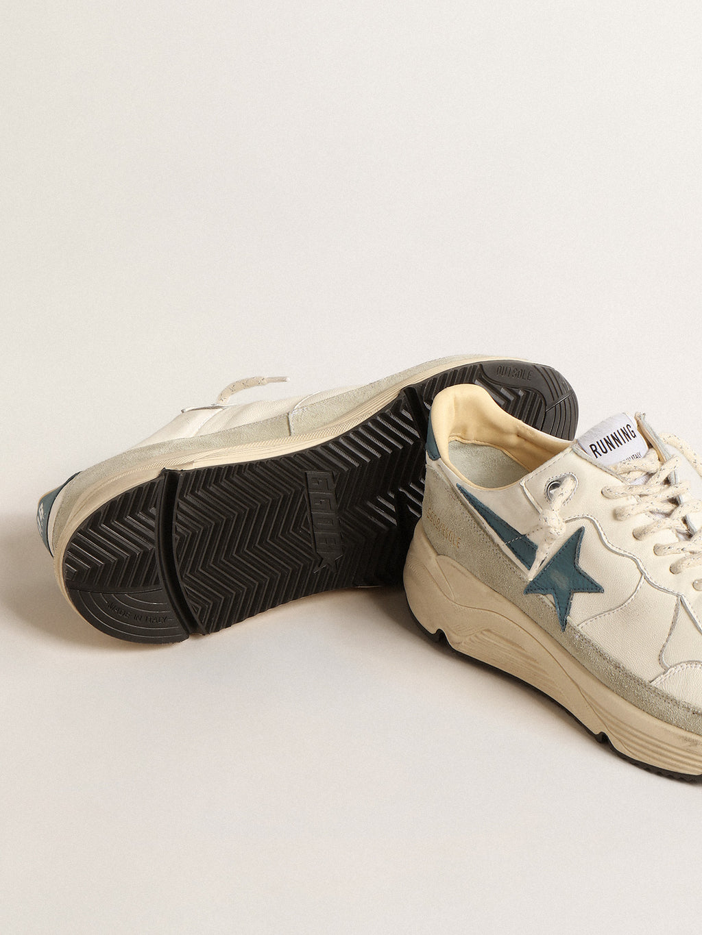 Running Sole in nappa with blue leather star and suede insert| Golden Goose