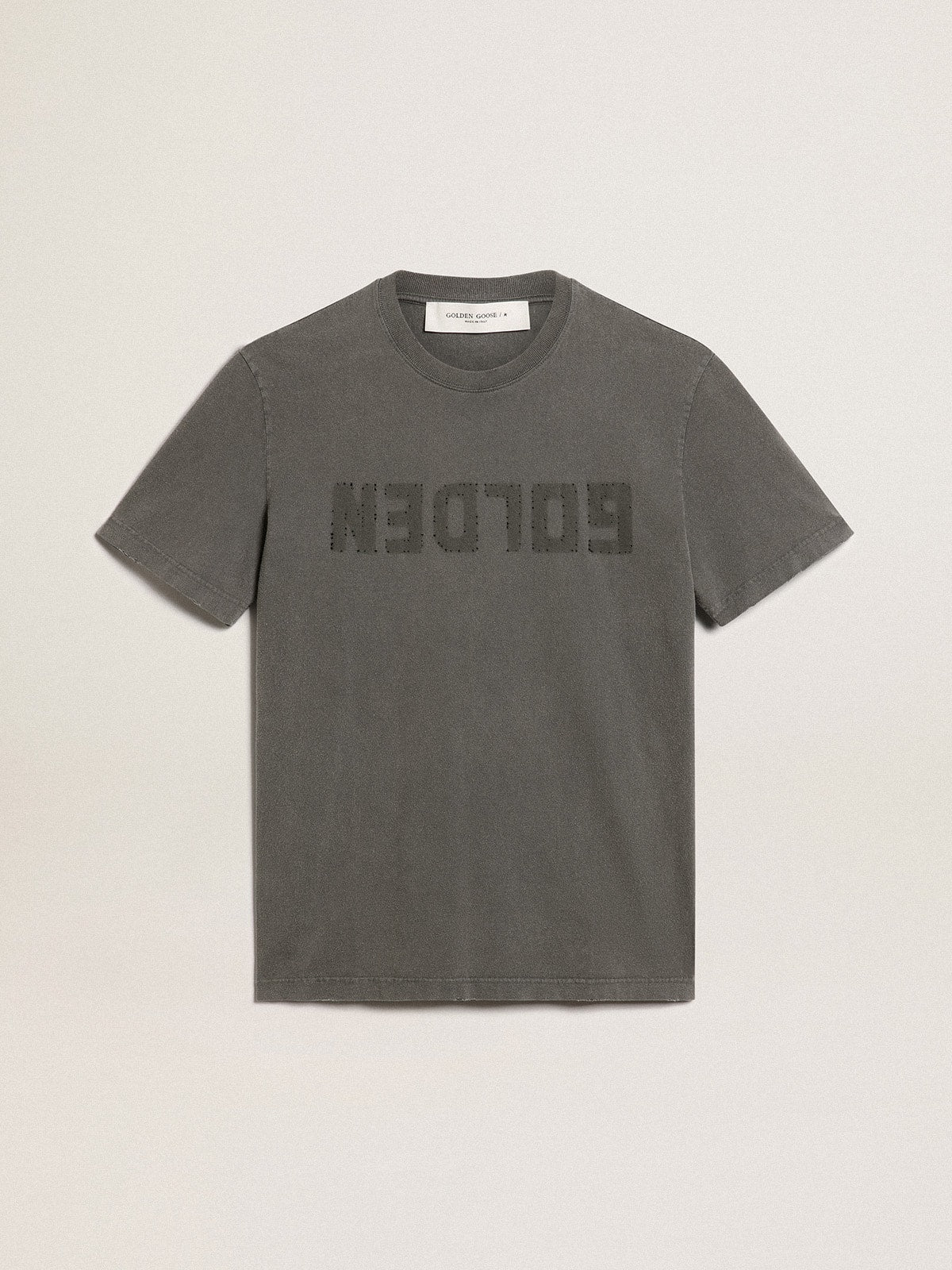 Men's anthracite gray T-shirt with distressed treatment| Golden Goose