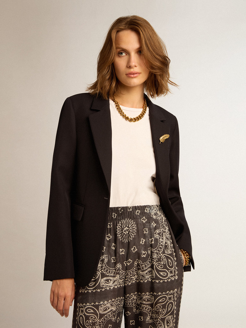 Women's single-breasted blazer in dark blue wool gabardine| Golden Goose
