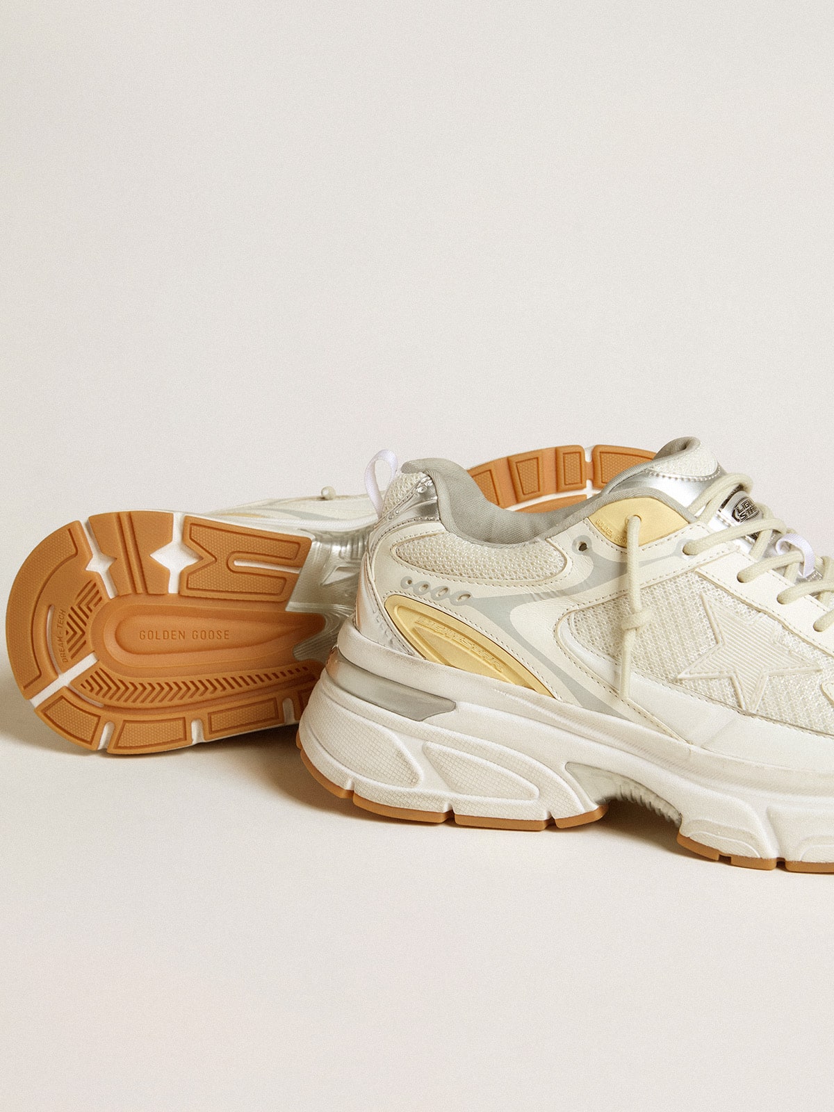 Women's Lightstar in white leather and mesh with worn-white star| Golden Goose