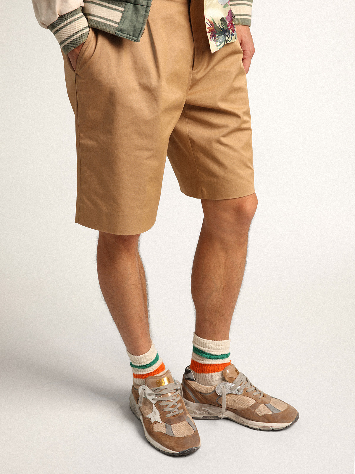Men's Dad-Star in tobacco-colored mesh and suede with white star| Golden Goose
