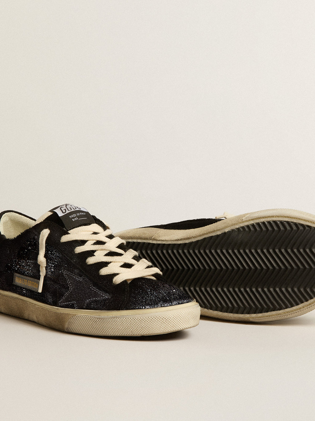 Men's Super-Star in black velvet and suede with black suede star| Golden Goose