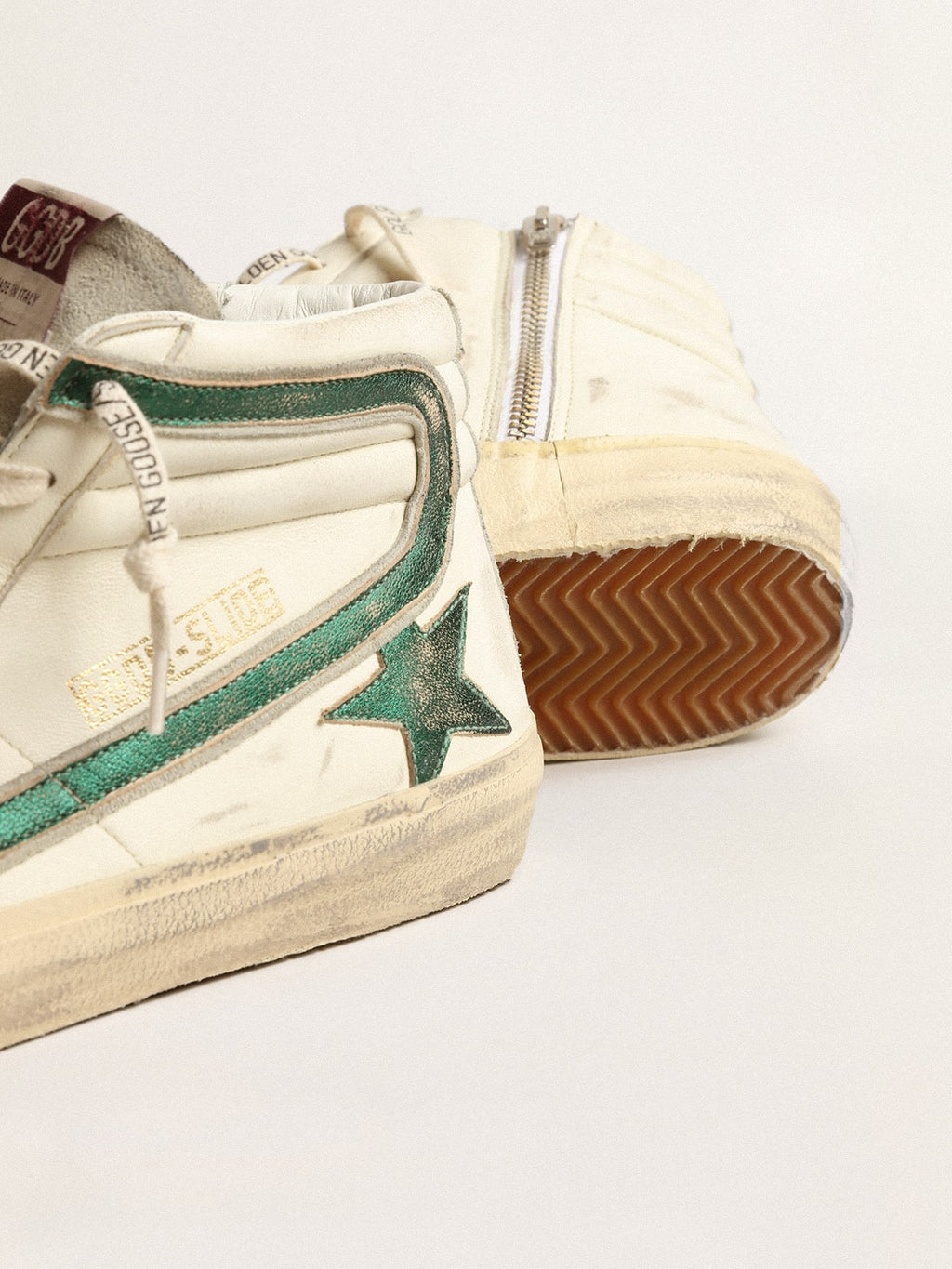 Slide in beige nappa with green laminated leather star and flash| Golden Goose