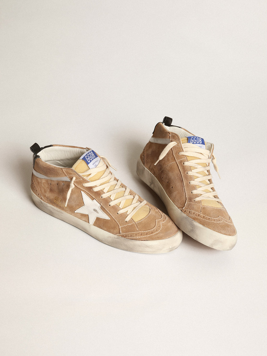 Men's Mid Star in tobacco-colored suede with white leather star| Golden Goose