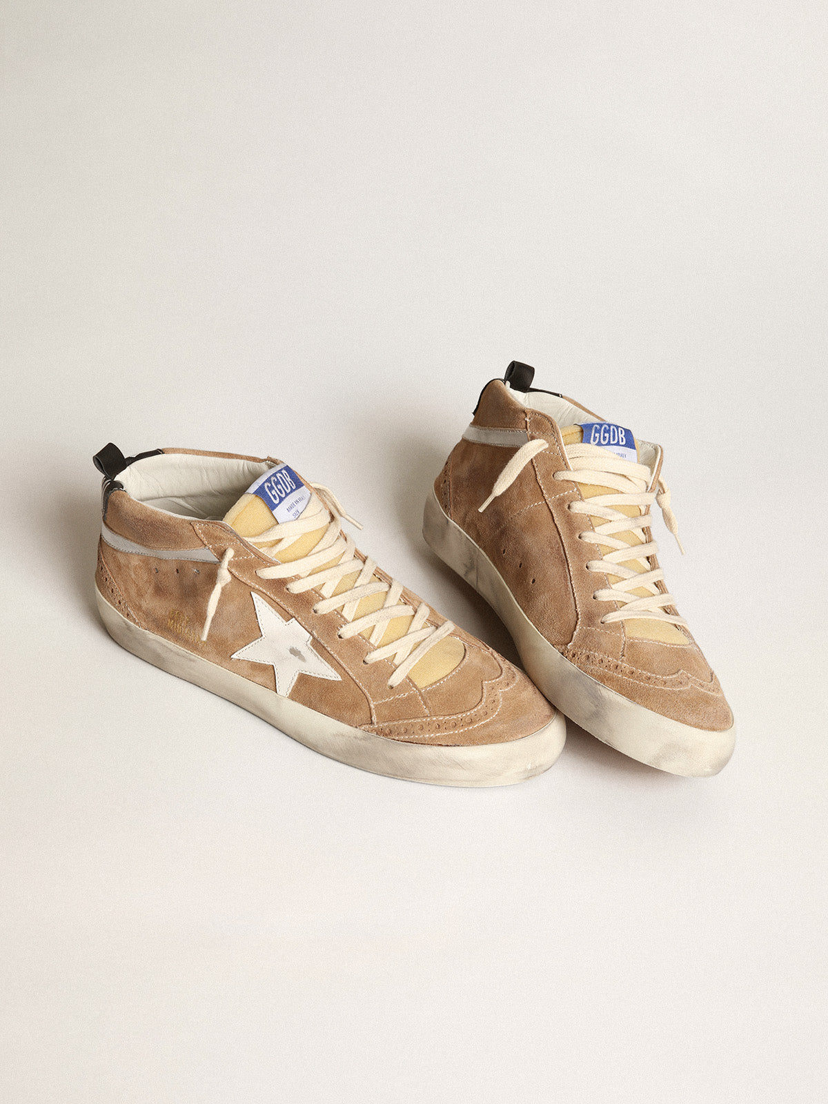 Men's Mid Star in tobacco-colored suede with white leather star| Golden Goose