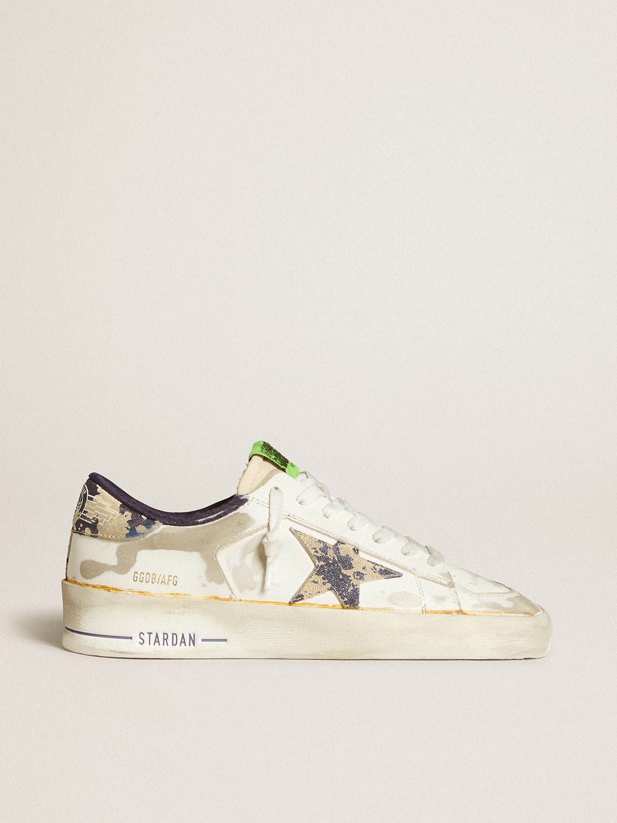 Women's Stardan LAB in white leather with a camouflage star and heel tab| Golden Goose