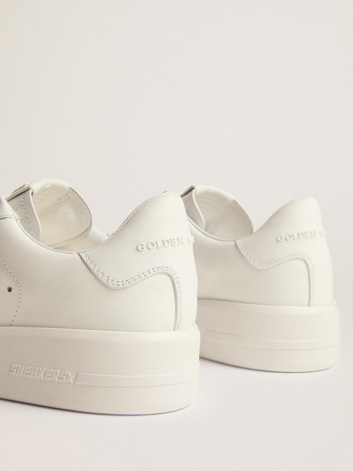 Women's Purestar in white leather with silver crystal star| Golden Goose