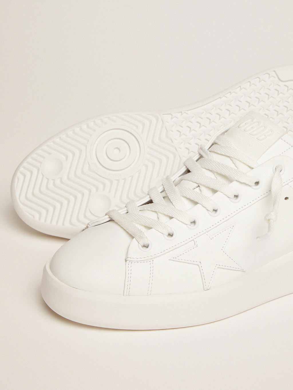 Women's Purestar with black heel tab| Golden Goose