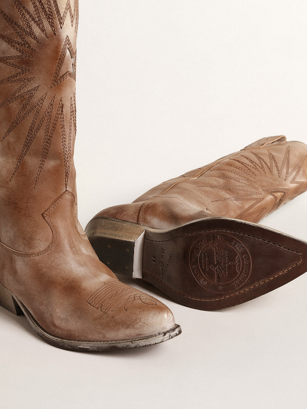 Wish Star boots in brown leather with tone-on-tone inlay star| Golden Goose
