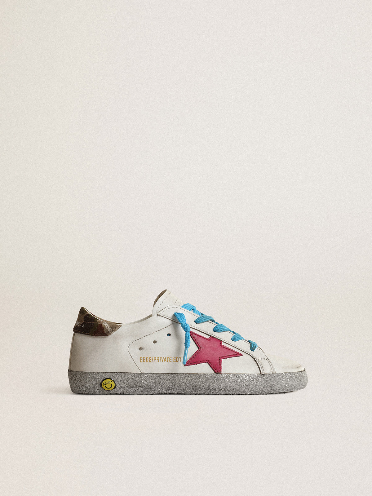 Young Super-Star LTD sneakers with fuchsia star and glitter foxing| Golden Goose